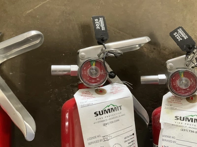 Used _UNKNOWN_ _UNKNOWN_ Fire Extinguishers Michigan US | Miedema Asset Management Group #1487847