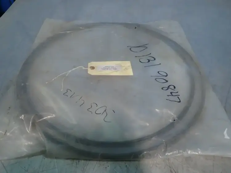Used FORD MOTOR COMPANY 303413 Tooling & Accessories (Other) | HGR 24 #748910