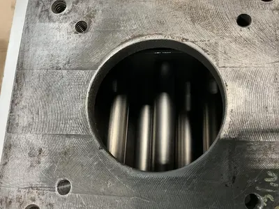 USED METAL FABRICATOR NO MODEL / NO TAG