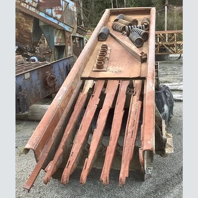 Clemro 3 ft. x 14 ft. Grizzly Feeder