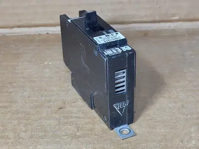 Used EATON GBH1015 Switchgears British Columbia CA | Lenmark #1438638