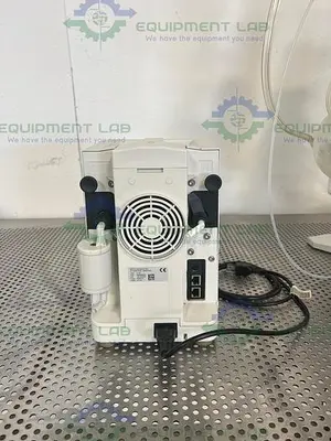 USED BUCHI R-205 ROTAVAPOR W/ BUCHI V-805 VACUUM CONTROLLER & BUCHI V-700 VACUUM PUMP