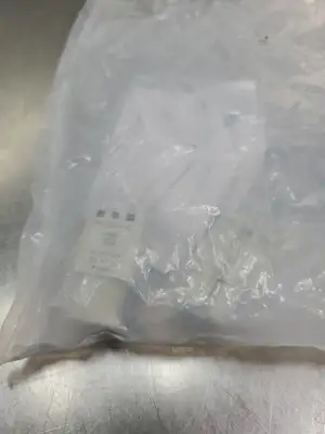 Harting 09210072732 HAN 7D-F Quick Lock Connector, Lot of 2. 5D-7