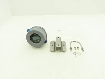 Foxboro RTT25 Temperature Transmitter 9-32VDC 0-500°F Haz Loc RTT25-F1SNQFD-L3M2