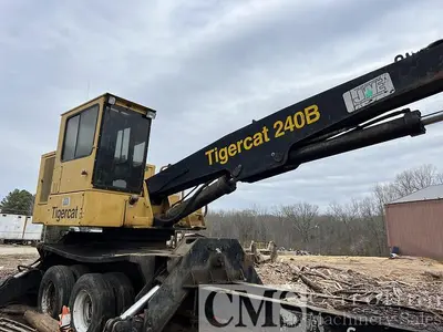 USED TIGERCAT 240B LOG LOADER W/ SLASHER SAW