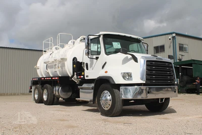 Used 2018 FREIGHTLINER 114SD Septic/Sewer/Vacuum Trucks Texas US | Roll Off Truck World #1491812