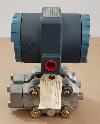 NEW Foxboro N-823DP-H3S1SH2