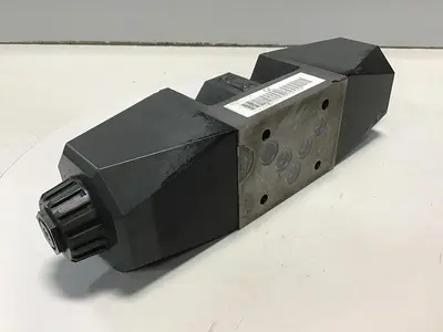 USED TOKIMEC DG4V-5-OC-M-U7L-H-7-40