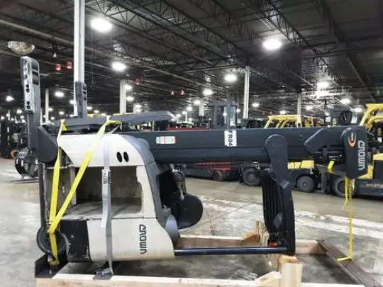 Used 2016 CROWN RR5795S-45 Reach Trucks | Russell Equipment #723755
