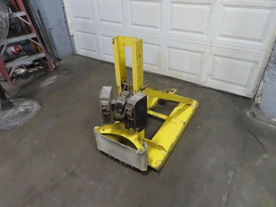 Easy Lift Equipment Fork Lift Drum Grabber