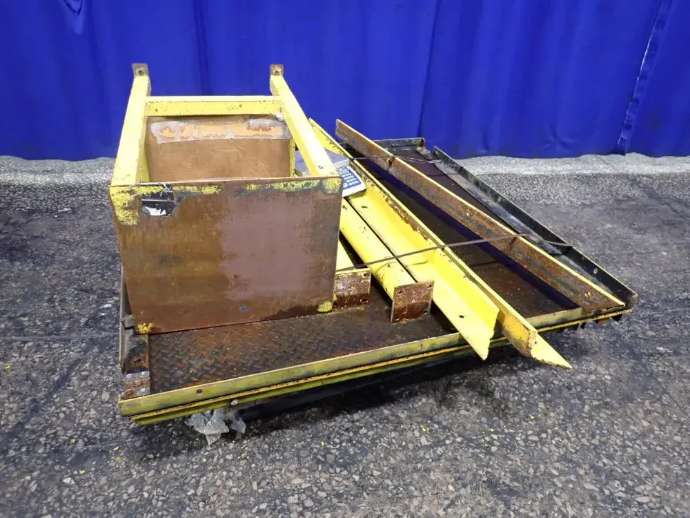 Mettler Toledo 5000 Lbs Floor Scale