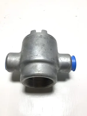 Eaton Crouse-Hinds 1021431 Round Conduit Outlet Box