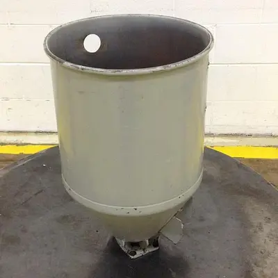 USED METAL FABRICATOR HOPPER562