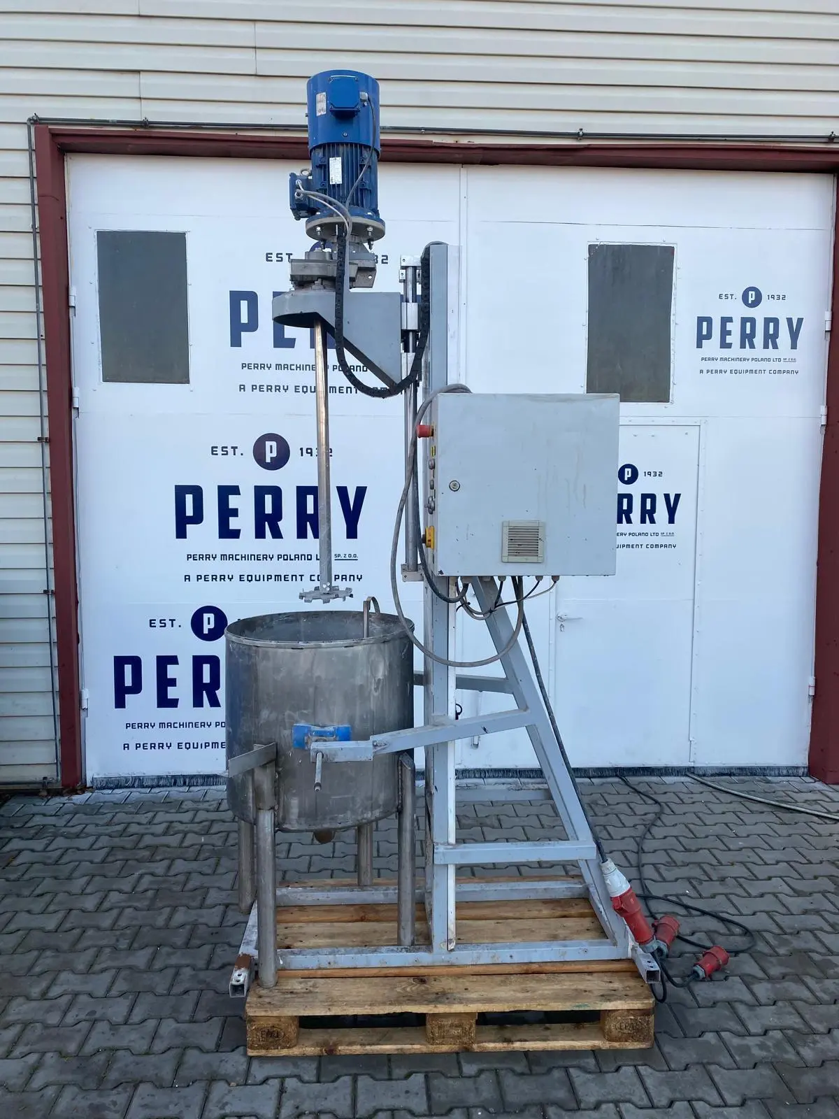 4 kW Vertical Agitator / Dissolve With Mixing Pan Stainless Steel Contact Parts