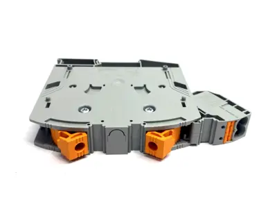 New | in-Stock Phoenix Contact Terminal Block 3260065 w/ AGK 10-PTPOWER 3260145 Terminal Blocks Michigan US | Maverick Industrial Sales #1389201
