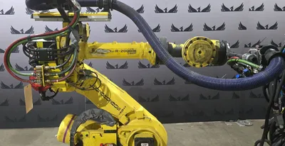 Used 2016 FANUC R-2000IB/210F + R30IB Robots Michigan US | iGAM Industrial Marketplace #1144018