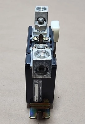 NEW Allen-Bradley 815-E0V4