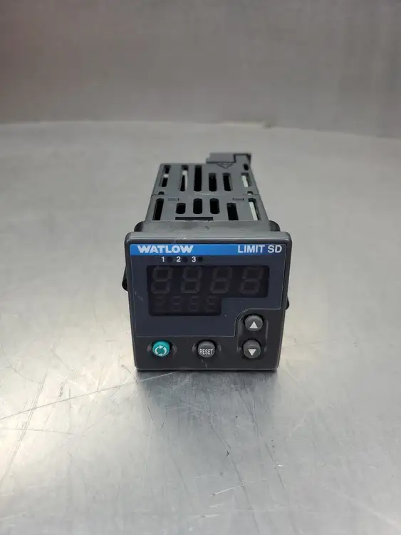 Used Watlow SD6L-HJAA-AARG LIMIT SD Temperature Control Module PLC Temperature Modules South Carolina US | Palmetto Automation #1159457