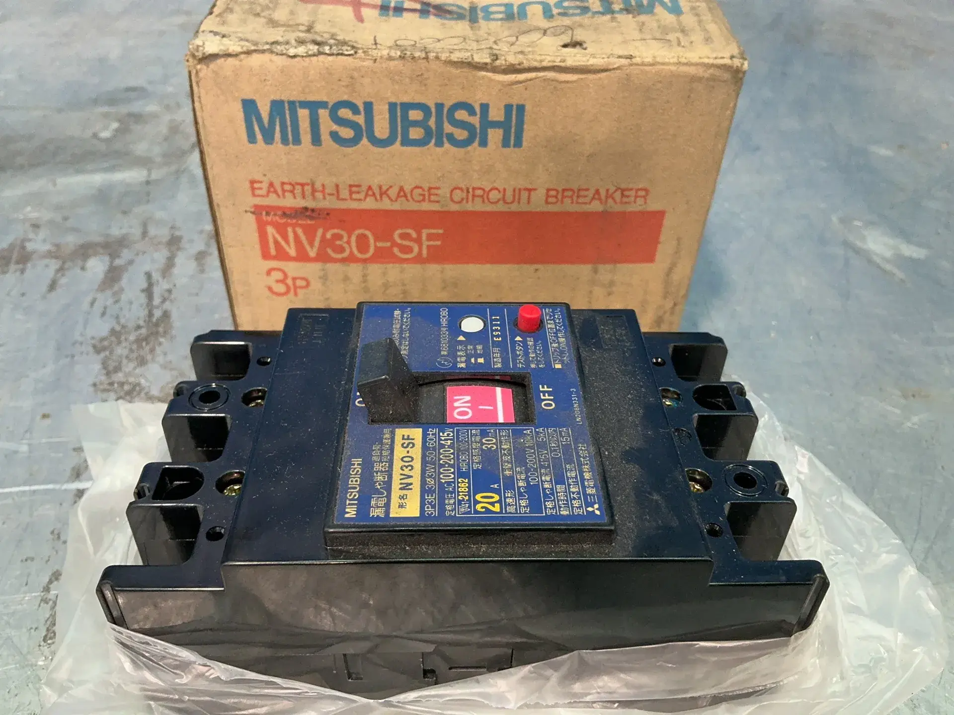 Used MITSUBISHI ELECTRIC NV30SF Circuit Breakers Ohio US | HGR 24 #1345348