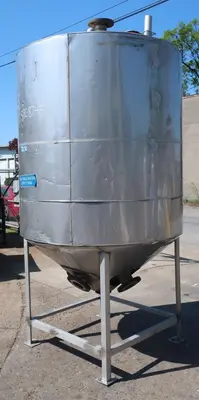 SPC8745  Tank 715 gallon vertical tank, Stainless Steel, 1.5" jacket, conical