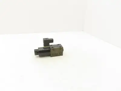 Used NACHI _UNKNOWN_ Valves/Fittings Indiana US | Arrow Industrial #1408487