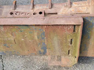 60" Quick Attachment Skid Steer Bucket