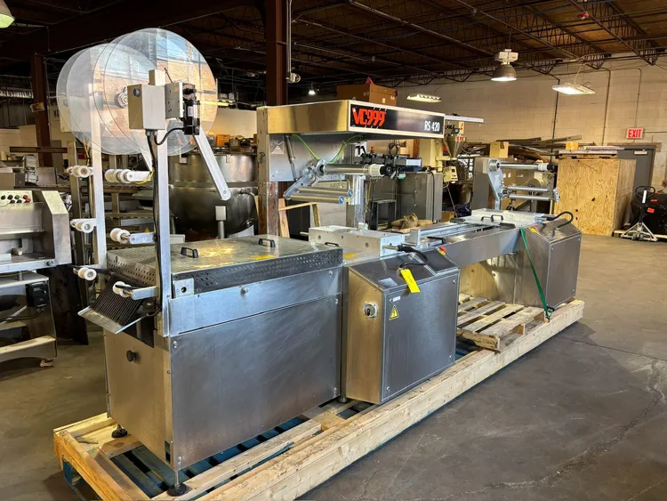 Used 2018 VC999 RS 420 Thermoforming Machines Illinois US | M&M Equipment Corp. #1145442