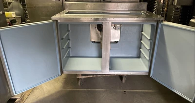 174-0092 Delfield 4048-12 48” Self Contained Pan Rail Prep Cooler