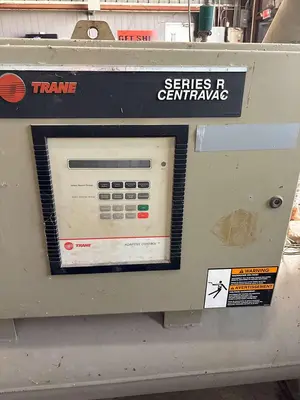 USED 1997 TRANE RTHB215FMF00LWP000UNN3LF2LFV00U0