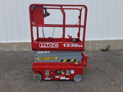 USED 2017 MEC 1330SE