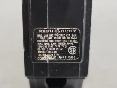 Used GENERAL ELECTRIC THQL120 Switchgears British Columbia CA | Lenmark #241442