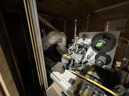 Used FANUC LR MATE 200IC Robots Michigan US | RAB Industries, Inc. #184277