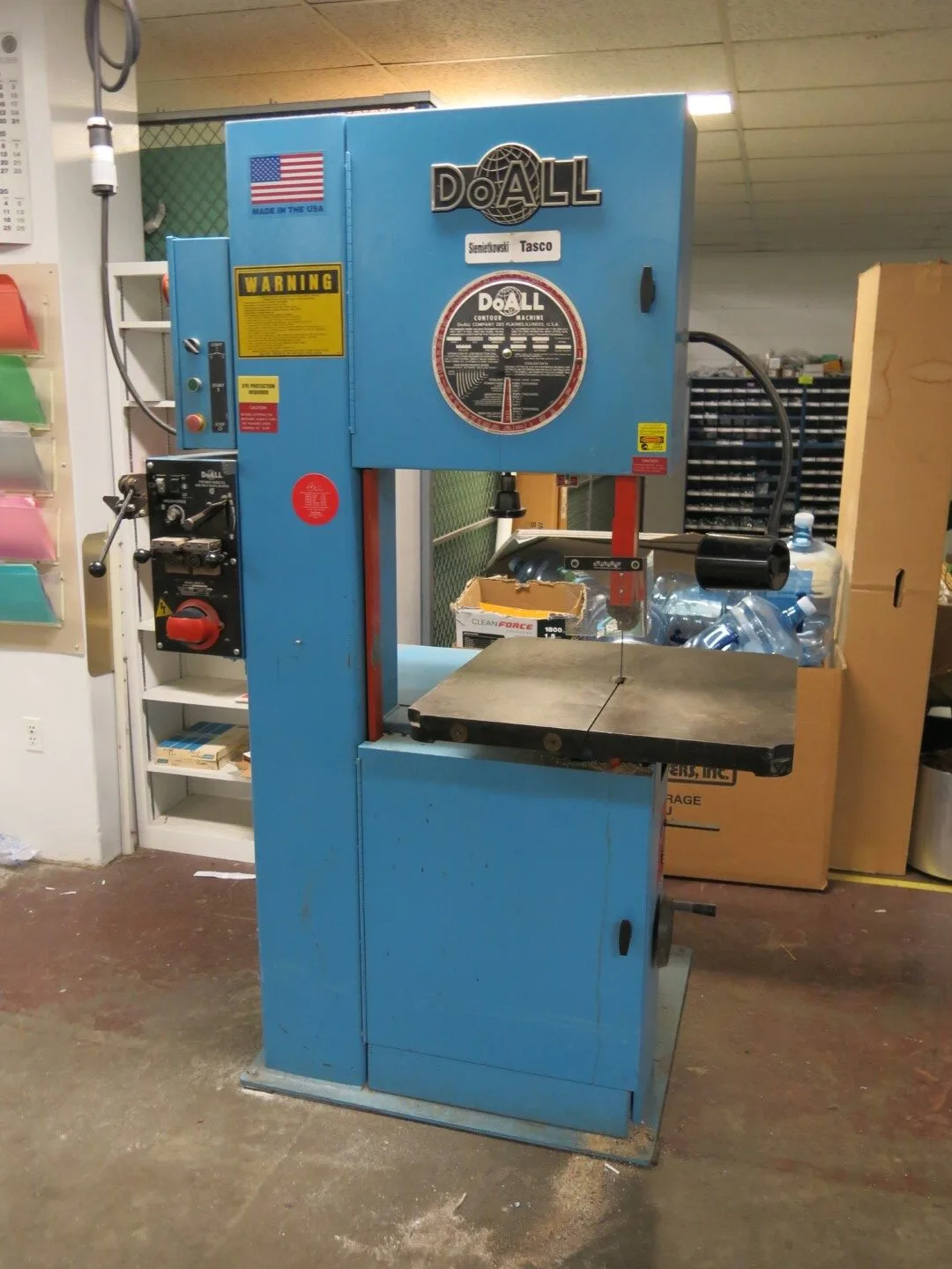 Doall 2013-V Vertical Bandsaw w/ Blade Welder
