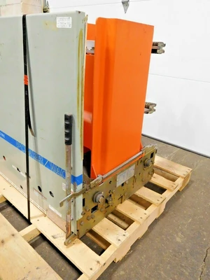 Used GE VB 7.2-500-3 Circuit Breakers Ohio US | Equipment Recovery Corp. #1331716