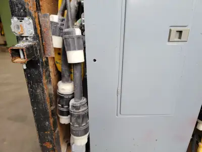 75 kVA Temporary Power Distribution Cart 600V Pri. 208Y/120V Sec.