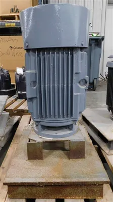 15HP 3550RPM GE Vertical Motor 5KS25AST111 EOK Damaged Motor End Used