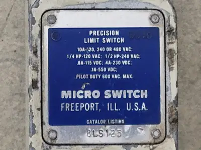USED MICRO SWITCH 8LS125