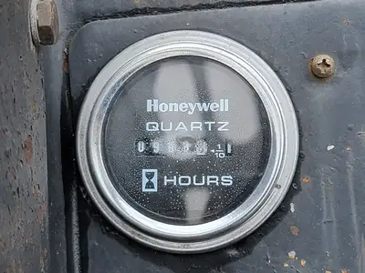 USED 1984 HYSTER H80E