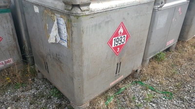 Stainless Steel Totes 300-383 Gallons