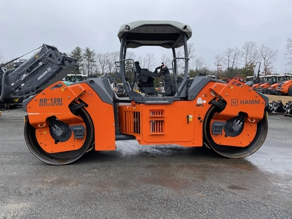 USED 2019 Hamm HD+120i