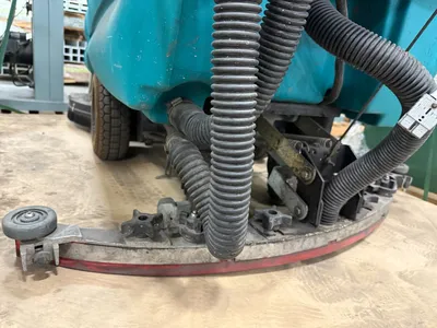 TENNANT 5700 Sweepers | ListingHippo (6)