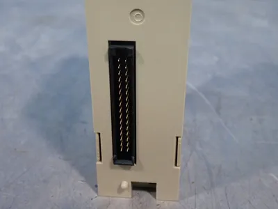 NEW OMRON C200HLK201