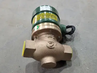 USED SOLENOID SOLUTIONS 710-01001V