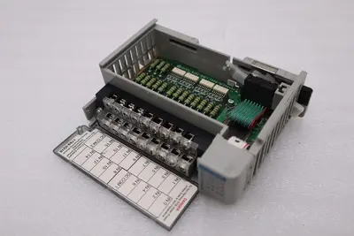 AB ALLEN-BRADLEY 1769-IQ16 SERIES A  INPUT MODULE STOCK H1385A