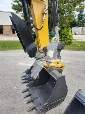 USED 2024 XCMG XE60