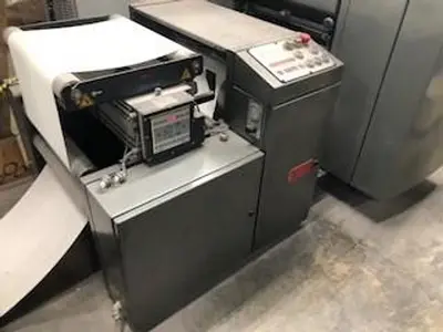 USED 2006 SANDEN 5 COLOR 22” INSERT UV PRESS