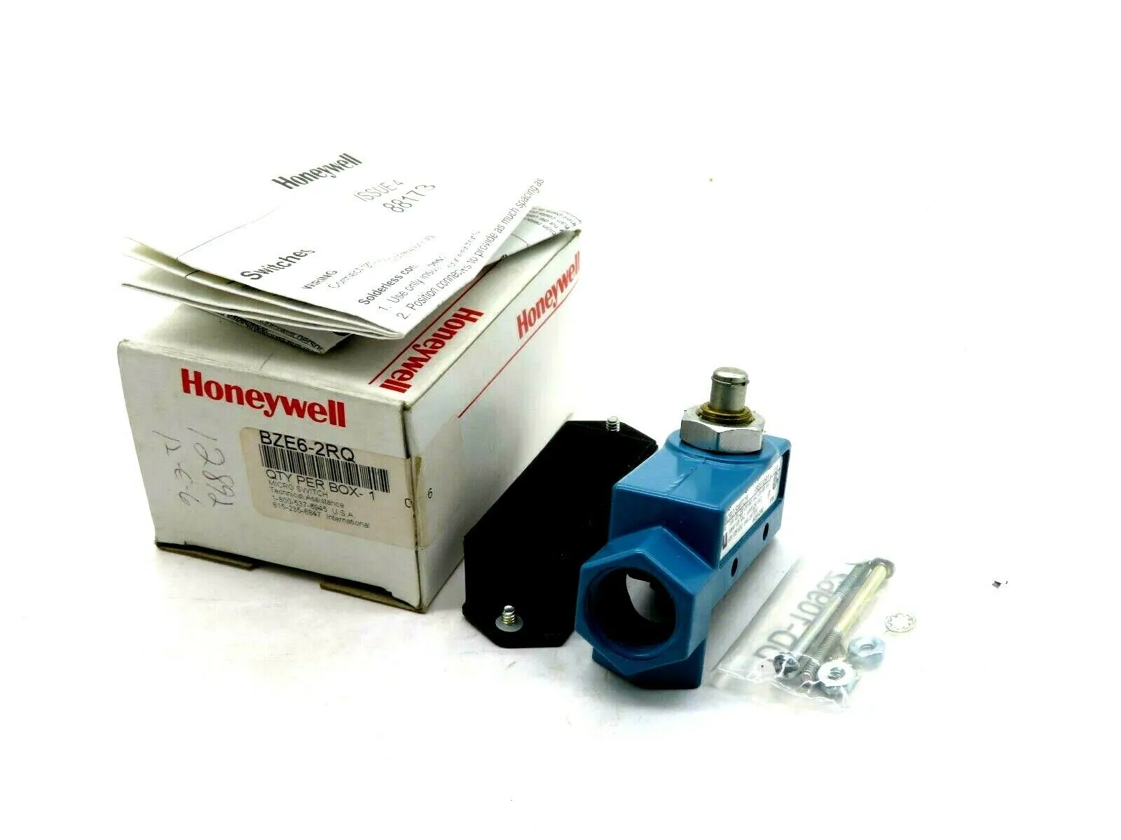 NEW HONEYWELL BZE6-2RQ LIMIT MICRO SWITCH BZE62RQ