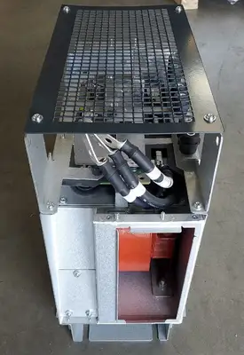 USED Schneider Electric QGH 26827 03 JD 2132