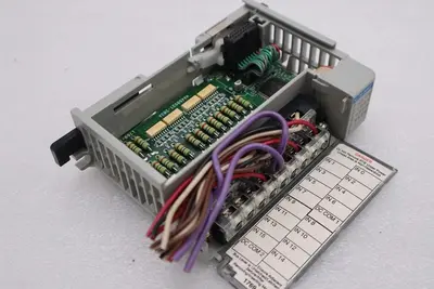 Allen Bradley 1769-IQ16 Compact I/O 16 PT Input Module Ser A STOCK K-596-A
