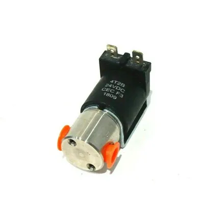 NEW PARKER 20CC02GE4T2B VALVE